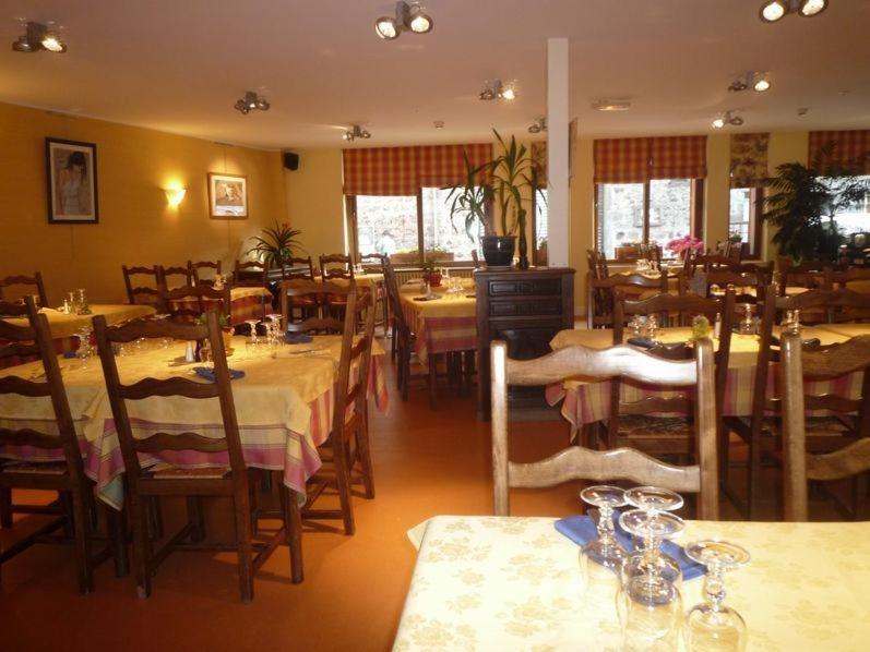 Hotel De France Le Bessat 외부 사진